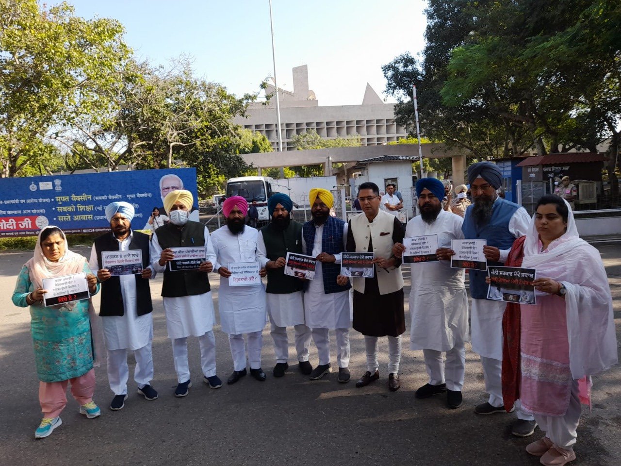 ਨਕਾਮੀਆਂ ਛੁਪਾਉਣ ਲਈ ਸਦਨ ’ਚੋਂ ਭੱਜ ਰਹੀ ਹੈ ਚੰਨੀ ਸਰਕਾਰ : ਹਰਪਾਲ ਸਿੰਘ ਚੀਮਾ