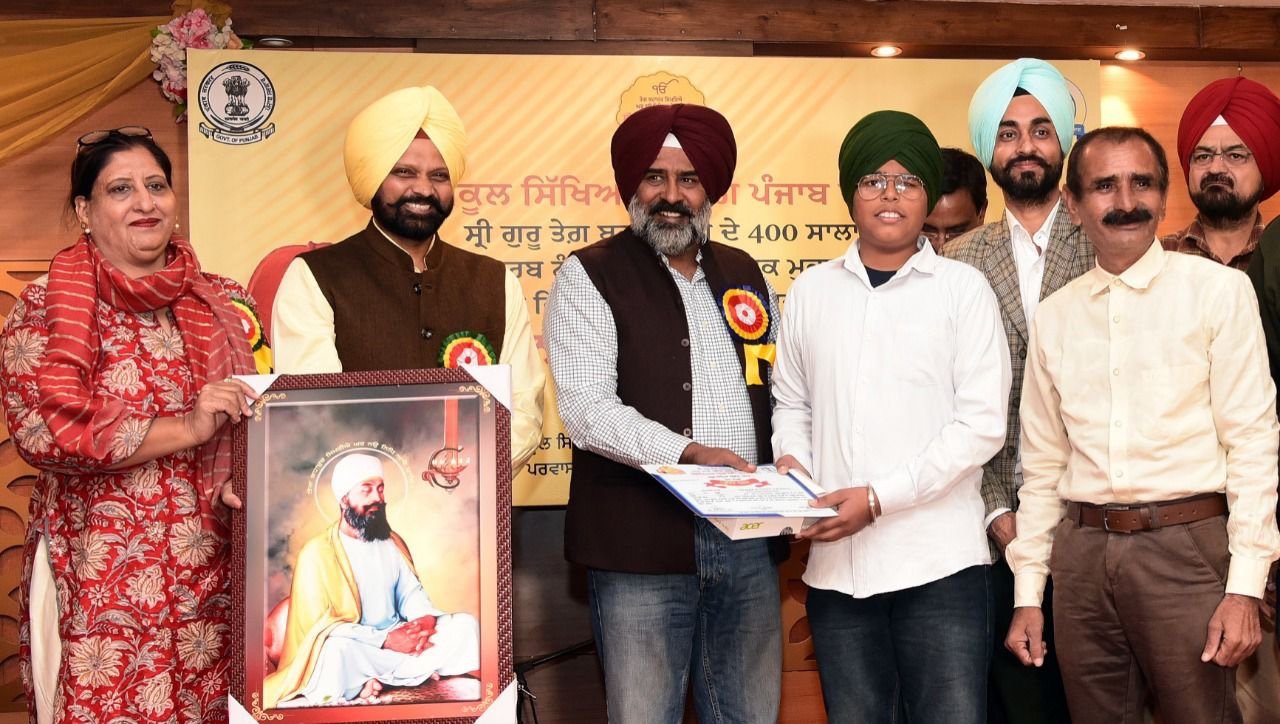 ਮਹਾਨ ਸਖਸ਼ੀਅਤਾਂ ਦੇ ਇਤਿਹਾਸਕ ਦਿਹਾੜੇ ਸਕੂਲਾਂ ਵਿੱਚ ਮਨਾ ਕੇ ਬੱਚਿਆਂ ਨੂੰ ਉਨ੍ਹਾਂ ਦੇ ਜੀਵਨ ਬਾਰੇ ਜਾਣੂੰ ਕਰਵਾਇਆ ਜਾਵੇ- ਪਰਗਟ ਸਿੰਘ