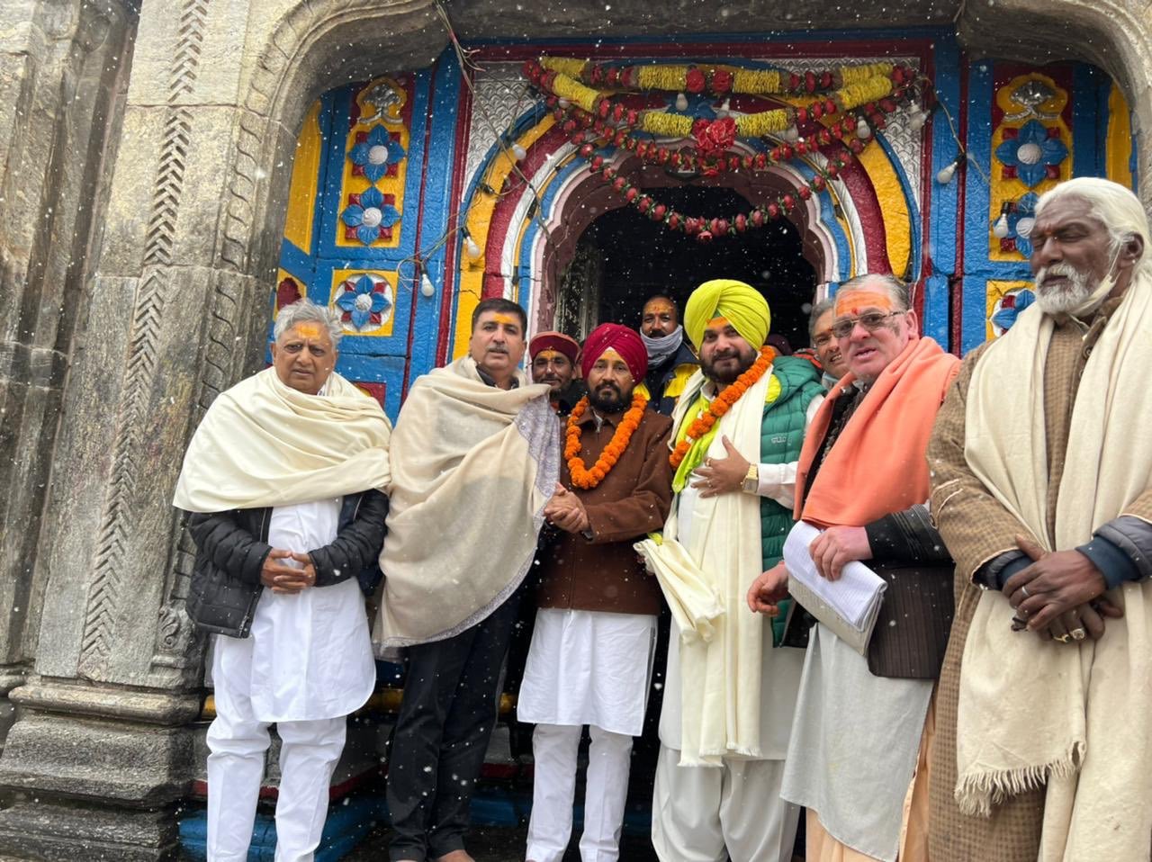 ਨਵਜੋਤ ਸਿੱਧੂ ਤੇ CM ਚੰਨੀ ਦੀ ਕੇਦਾਰਨਾਥ ਫੇਰੀ ‘ਤੇ ਰਵਨੀਤ ਬਿੱਟੂ ਦਾ ਤੰਜ਼