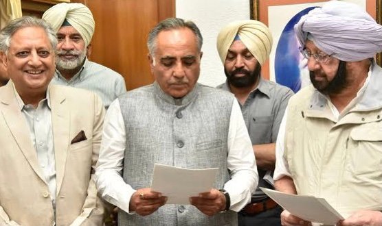 Senior Congress leader and SSS board Punjab Chairman Raman Behl will join Aam Aadmi Party tomorrow in the presence of Raghav Chadha and Harpal Cheema.