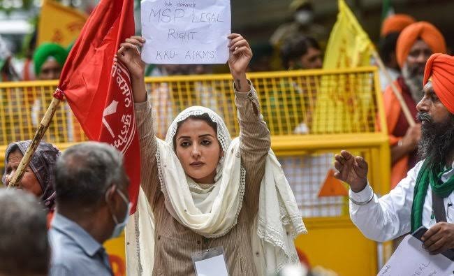 Sonia Mann Denies To Join Akali Dal