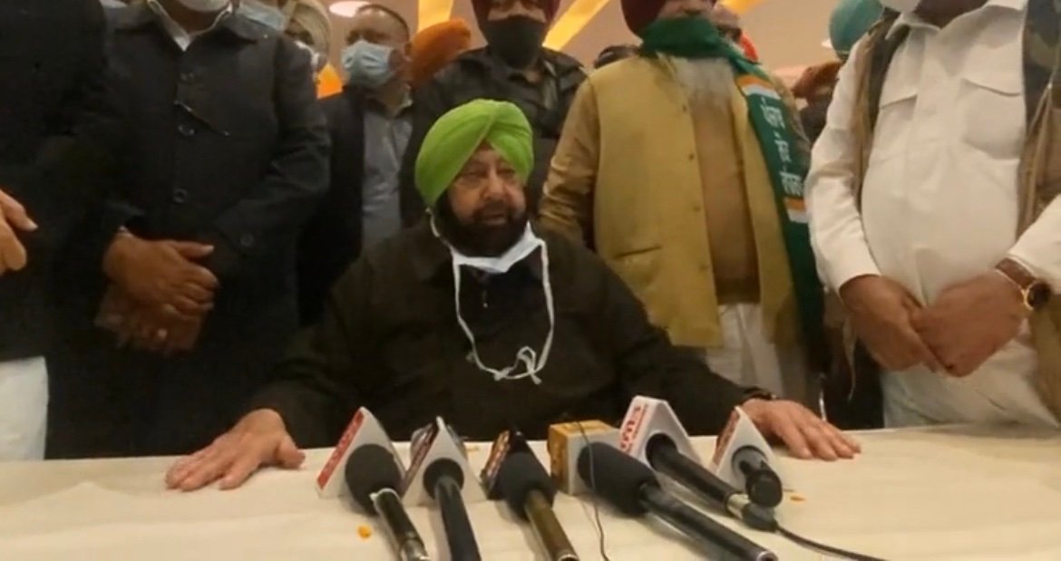 CM, Deputy CM behaving like cowards by running away from responsibility: Capt Amarinder