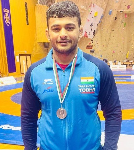 ਦੀਪਕ ਪੁਨੀਆ ਵਿਕੀ, ਕੱਦ, ਵਜ਼ਨ, ਉਮਰ, ਪਰਿਵਾਰ, ਜੀਵਨੀ ਅਤੇ ਹੋਰ