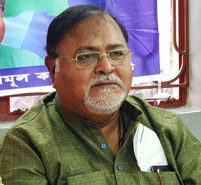 ਪਾਰਥਾ ਚੈਟਰਜੀ ਵਿਕੀ, ਉਮਰ, ਜਾਤ, ਪਤਨੀ, ਪਰਿਵਾਰ, ਜੀਵਨੀ ਅਤੇ ਹੋਰ