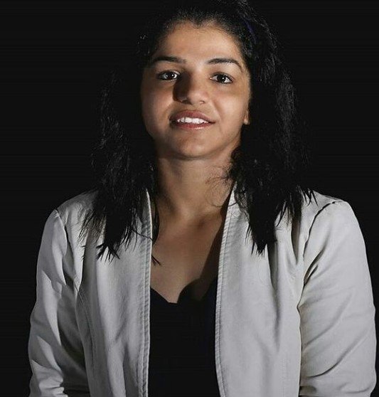 Sakshi Malik Wiki, Høyde, Vekt, Alder, Biografi, Ektemann, Kaste og mer