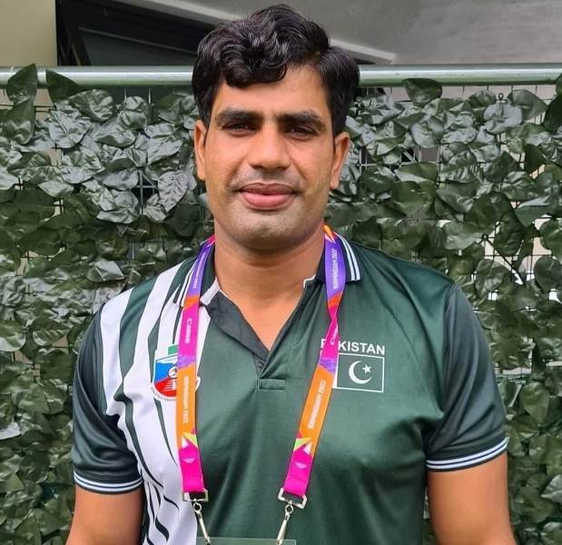 ਅਰਸ਼ਦ ਨਦੀਮ ਵਿਕੀ, ਕੱਦ, ਉਮਰ, ਪ੍ਰੇਮਿਕਾ, ਪਤਨੀ, ਪਰਿਵਾਰ, ਜੀਵਨੀ ਅਤੇ ਹੋਰ ਬਹੁਤ ਕੁਝ