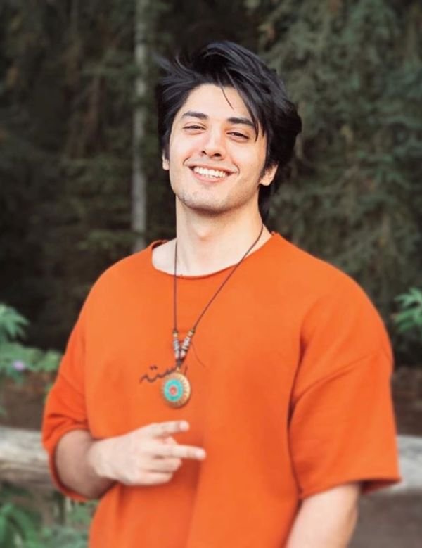 ਡੈਨੀਅਲ ਜ਼ਫਰ ਵਿਕੀ, ਕੱਦ, ਉਮਰ, ਪ੍ਰੇਮਿਕਾ, ਪਰਿਵਾਰ, ਜੀਵਨੀ ਅਤੇ;  ਹੋਰ