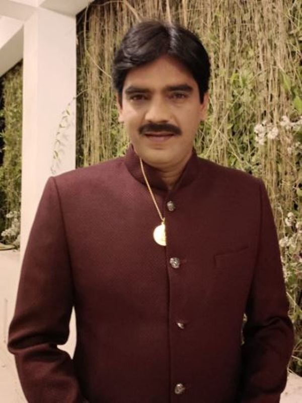 ਦੀਪੇਨ ਰਾਵਲ ਵਿਕੀ, ਉਮਰ, ਪਤਨੀ, ਬੱਚੇ, ਪਰਿਵਾਰ, ਜੀਵਨੀ ਅਤੇ ਹੋਰ