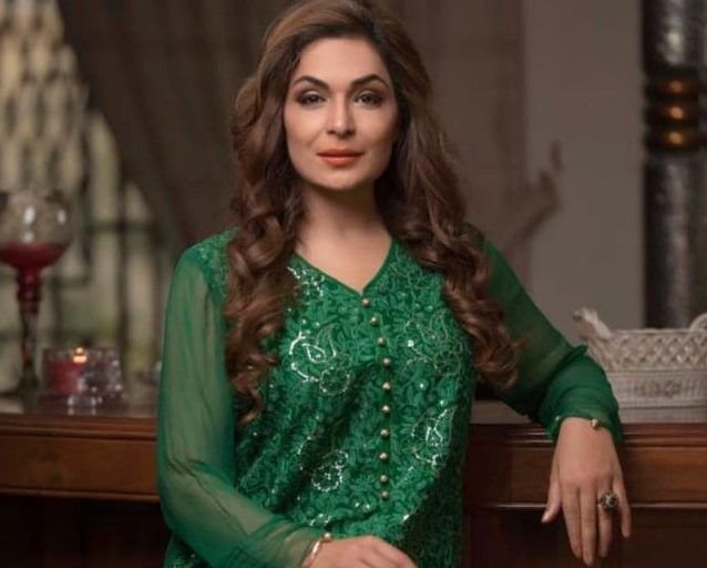 ਮੀਰਾ (ਅਦਾਕਾਰਾ) ਵਿੱਕੀ, ਉਮਰ, ਪਤੀ, ਪਰਿਵਾਰ ਅਤੇ ਹੋਰ