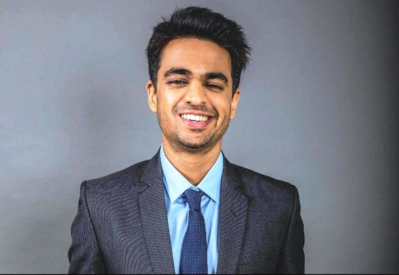 ਰੋਹਨ ਜੋਸ਼ੀ ਵਿਕੀ, ਕੱਦ, ਉਮਰ, ਪ੍ਰੇਮਿਕਾ, ਪਤਨੀ, ਪਰਿਵਾਰ, ਜੀਵਨੀ ਅਤੇ ਹੋਰ ਬਹੁਤ ਕੁਝ