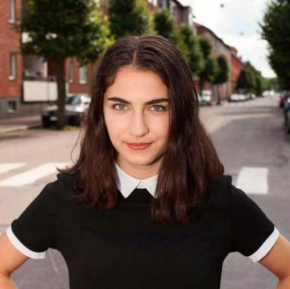 ਰੋਮੀਨਾ ਪੌਰਮੋਖਤਾਰੀ ਵਿਕੀ, ਕੱਦ, ਉਮਰ, ਬੁਆਏਫ੍ਰੈਂਡ, ਪਰਿਵਾਰ, ਜੀਵਨੀ ਅਤੇ ਹੋਰ ਬਹੁਤ ਕੁਝ