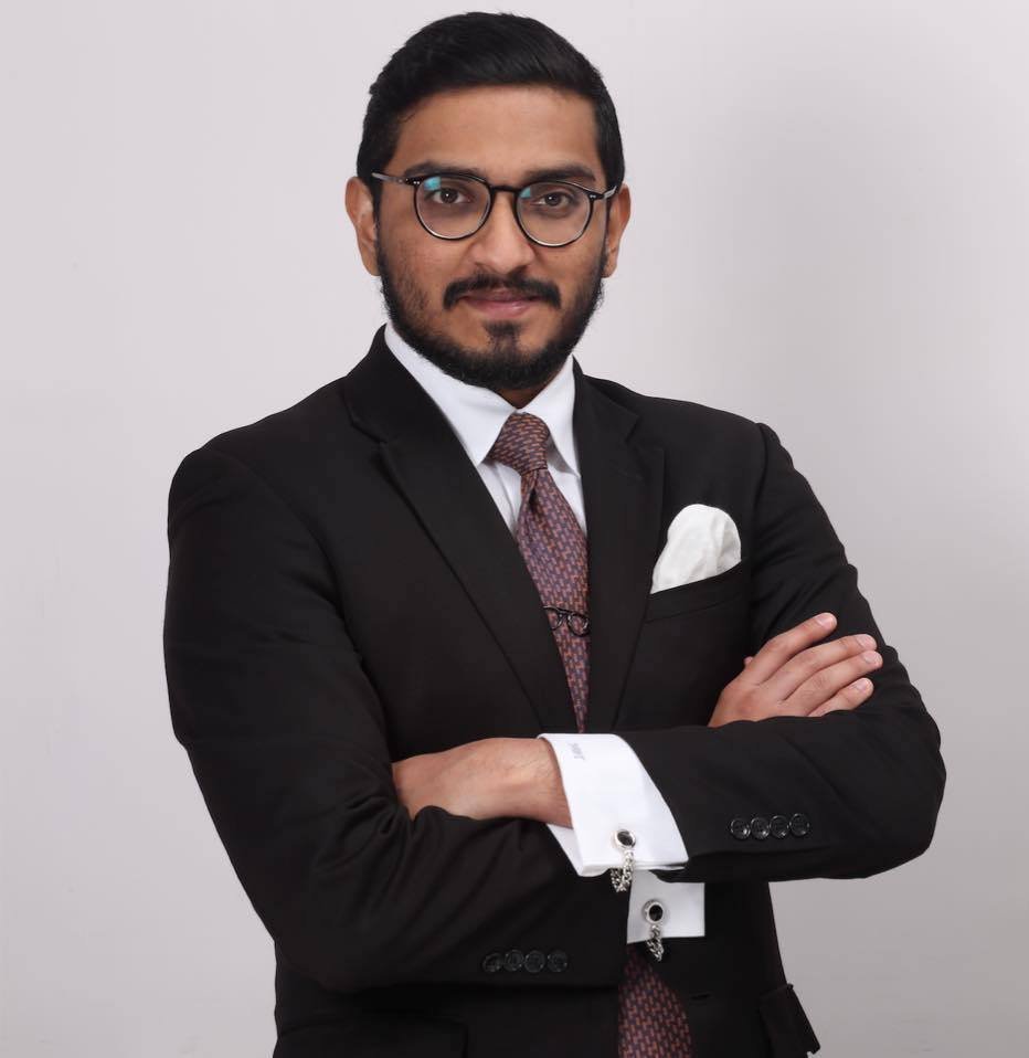 ਨਿਹਾਰ ਠਾਕਰੇ ਵਿਕੀ, ਉਮਰ, ਜਾਤ, ਪਤਨੀ, ਬੱਚੇ, ਪਰਿਵਾਰ, ਜੀਵਨੀ ਅਤੇ ਹੋਰ