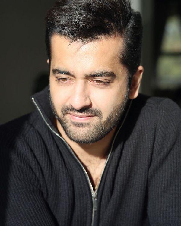 ਸਾਈਮ ਸਾਦਿਕ (ਜੋਏਲੈਂਡ ਡਾਇਰੈਕਟਰ) ਵਿਕੀ, ਉਮਰ, ਪ੍ਰੇਮਿਕਾ, ਪਰਿਵਾਰ, ਜੀਵਨੀ ਅਤੇ ਹੋਰ