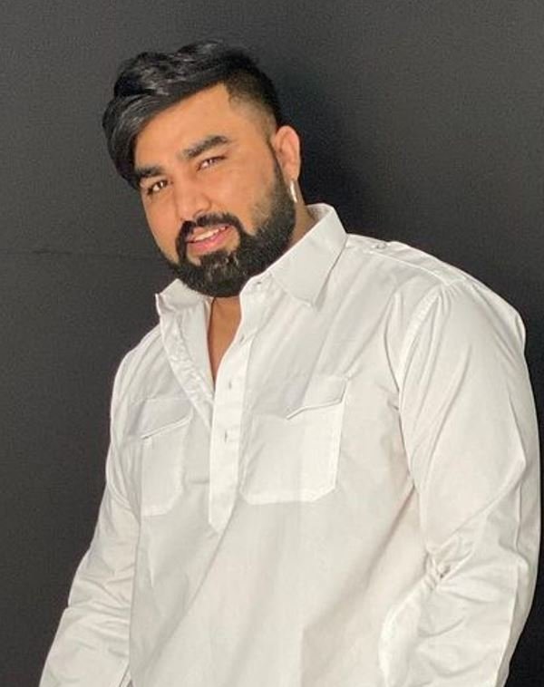 ਅਰਮਾਨ ਮਲਿਕ (YouTuber) ਵਿਕੀ, ਉਮਰ, ਪ੍ਰੇਮਿਕਾ, ਪਤਨੀ, ਬੱਚੇ, ਪਰਿਵਾਰ, ਜੀਵਨੀ ਅਤੇ ਹੋਰ ਬਹੁਤ ਕੁਝ