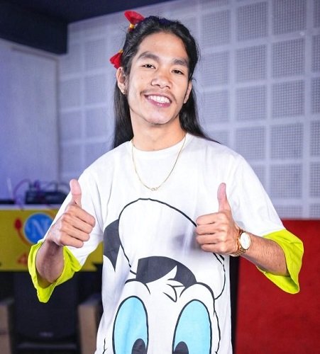 ਮੋਨੂ ਬਿਕੋਮੀਆ ਦੀਓਰੀ ਵਿਕੀ, ਉਮਰ, ਪ੍ਰੇਮਿਕਾ, ਪਰਿਵਾਰ, ਜੀਵਨੀ ਅਤੇ ਹੋਰ