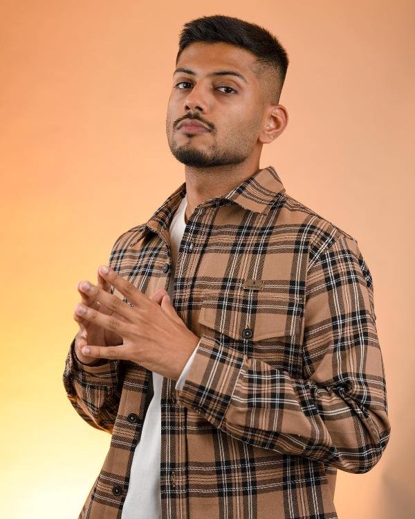 ਸ਼ਲੋਕ ਸ਼੍ਰੀਵਾਸਤਵ (ਟੈਕ ਬਰਨਰ) ਵਿਕੀ, ਉਮਰ, ਪ੍ਰੇਮਿਕਾ, ਪਰਿਵਾਰ, ਜੀਵਨੀ ਅਤੇ ਹੋਰ