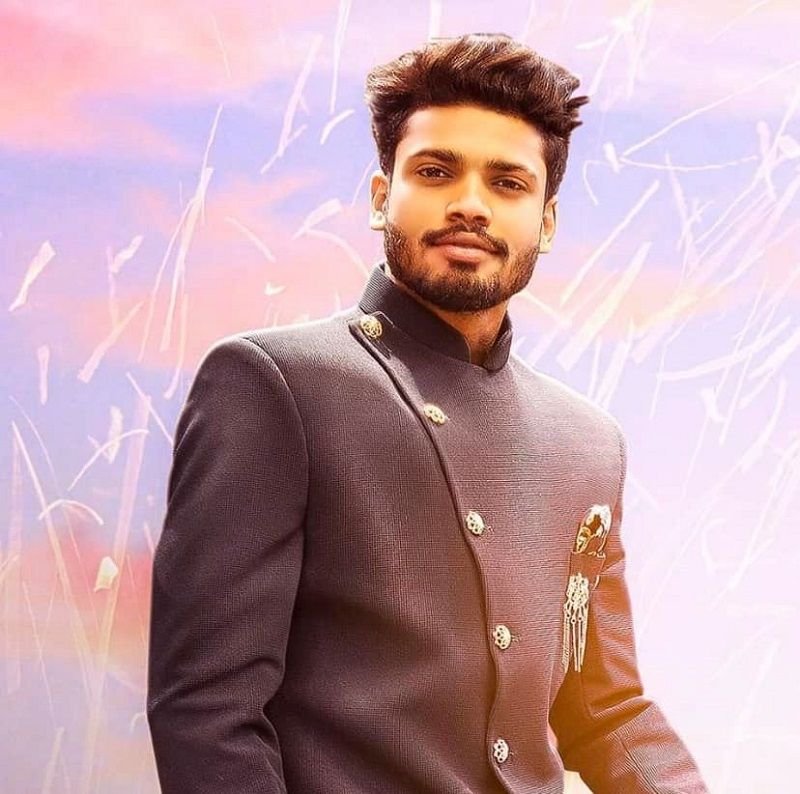 ਸੁਮਿਤ ਗੋਸਵਾਮੀ ਵਿਕੀ, ਉਮਰ, ਪਤਨੀ, ਬੱਚੇ, ਪਰਿਵਾਰ, ਜੀਵਨੀ ਅਤੇ ਹੋਰ