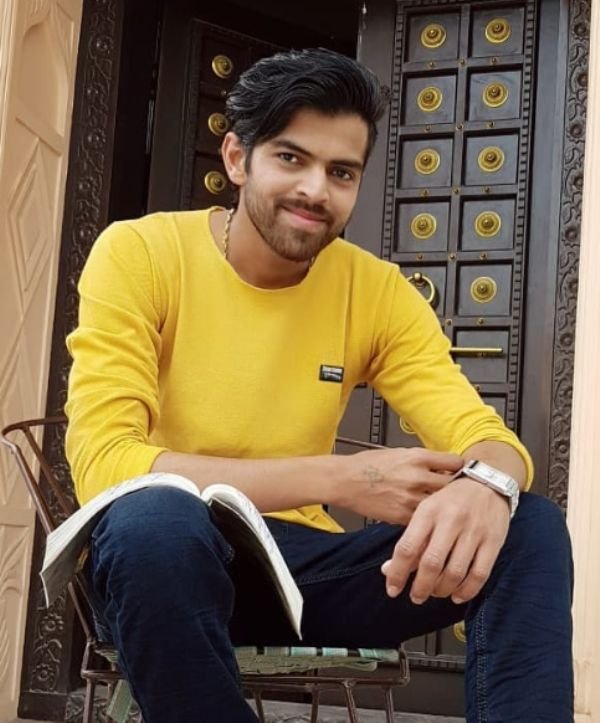 ਮਾਸੂਮ ਸ਼ਰਮਾ ਵਿਕੀ, ਉਮਰ, ਪਰਿਵਾਰ, ਜੀਵਨੀ ਅਤੇ ਹੋਰ