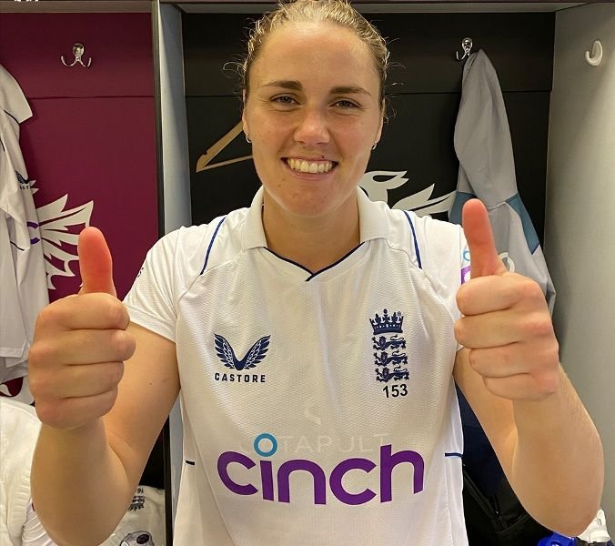 Nat Sciver-Brunt Wiki, ਕੱਦ, ਉਮਰ, ਪਤੀ, ਪਰਿਵਾਰ, ਜੀਵਨੀ ਅਤੇ ਹੋਰ ਬਹੁਤ ਕੁਝ