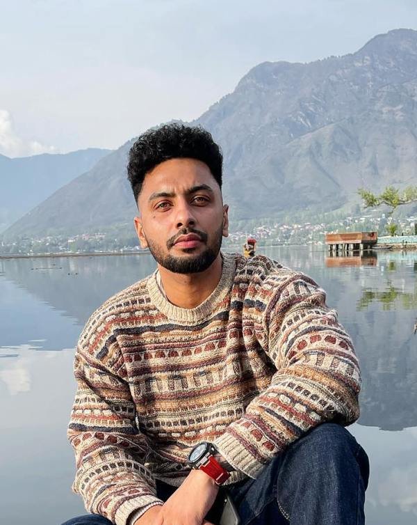 ਨਵ ਸੰਧੂ ਵਿਕੀ, ਉਮਰ, ਪ੍ਰੇਮਿਕਾ, ਪਰਿਵਾਰ, ਜੀਵਨੀ ਅਤੇ ਹੋਰ