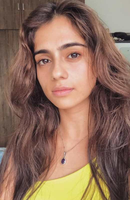 ਰੋਜ਼ ਸਰਦਾਨਾ ਵਿਕੀ, ਉਮਰ, ਪਤੀ, ਪਰਿਵਾਰ, ਜੀਵਨੀ ਅਤੇ ਹੋਰ