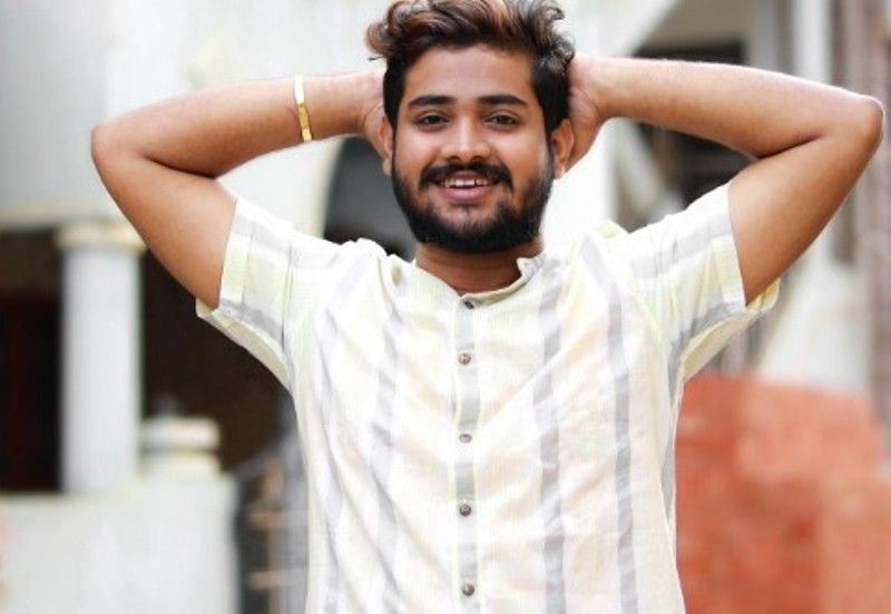 ਜੁਨੇਜ਼ ਵੀਪੀ ਵਿਕੀ, ਕੱਦ, ਉਮਰ, ਪ੍ਰੇਮਿਕਾ, ਪਰਿਵਾਰ, ਜੀਵਨੀ ਅਤੇ ਹੋਰ ਬਹੁਤ ਕੁਝ