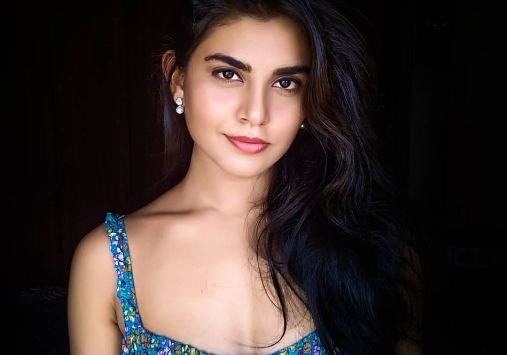 ਮੀਨਲ ਸਾਹੂ ਵਿਕੀ, ਕੱਦ, ਉਮਰ, ਬੁਆਏਫ੍ਰੈਂਡ, ਪਰਿਵਾਰ, ਜੀਵਨੀ ਅਤੇ ਹੋਰ