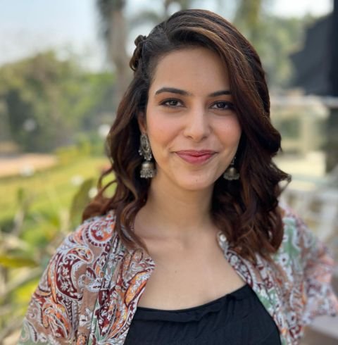 ਸਲੋਨੀ ਖੰਨਾ (ਅਦਾਕਾਰਾ) ਵਿਕੀ, ਉਮਰ, ਪਰਿਵਾਰ, ਜੀਵਨੀ ਅਤੇ ਹੋਰ