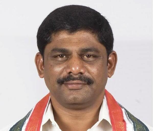 ਡੀਕੇ ਸੁਰੇਸ਼ ਵਿਕੀ, ਉਮਰ, ਜਾਤ, ਪਤਨੀ, ਪਰਿਵਾਰ, ਜੀਵਨੀ ਅਤੇ ਹੋਰ