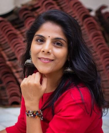 ਨੇਹਾ ਸਰਾਫ ਵਿਕੀ, ਕੱਦ, ਉਮਰ, ਬੁਆਏਫ੍ਰੈਂਡ, ਪਤੀ, ਪਰਿਵਾਰ, ਜੀਵਨੀ ਅਤੇ ਹੋਰ ਬਹੁਤ ਕੁਝ