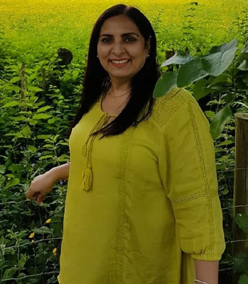 ਨਿਰਮਲ ਕੱਕੜ (ਸੁਕ੍ਰਿਤੀ ਕੱਕੜ ਦੀ ਮਾਂ) ਵਿਕੀ, ਉਮਰ, ਪਤੀ, ਬੱਚੇ, ਪਰਿਵਾਰ, ਜੀਵਨੀ ਅਤੇ ਹੋਰ ਬਹੁਤ ਕੁਝ