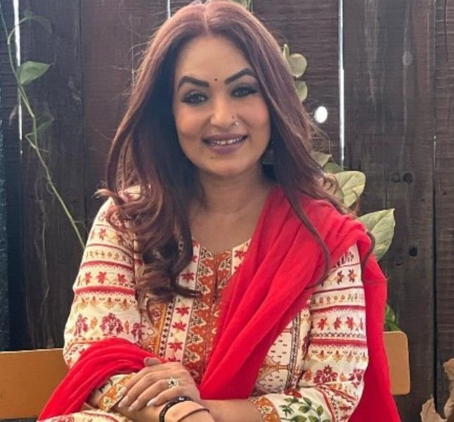 ਸੰਗੀਤਾ ਕਪੂਰ ਵਿਕੀ, ਕੱਦ, ਉਮਰ, ਬੁਆਏਫ੍ਰੈਂਡ, ਪਰਿਵਾਰ, ਜੀਵਨੀ ਅਤੇ ਹੋਰ