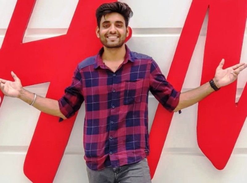 ਜੈਰੀ ਚੌਧਰੀ ਵਿਕੀ, ਉਮਰ, ਪ੍ਰੇਮਿਕਾ, ਪਰਿਵਾਰ, ਜੀਵਨੀ ਅਤੇ ਹੋਰ