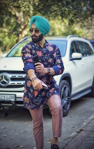 ਕਿਰਨਦੀਪ ਰਿਆਤ ਵਿਕੀ, ਕੱਦ, ਉਮਰ, ਪਰਿਵਾਰ, ਜੀਵਨੀ ਅਤੇ ਹੋਰ