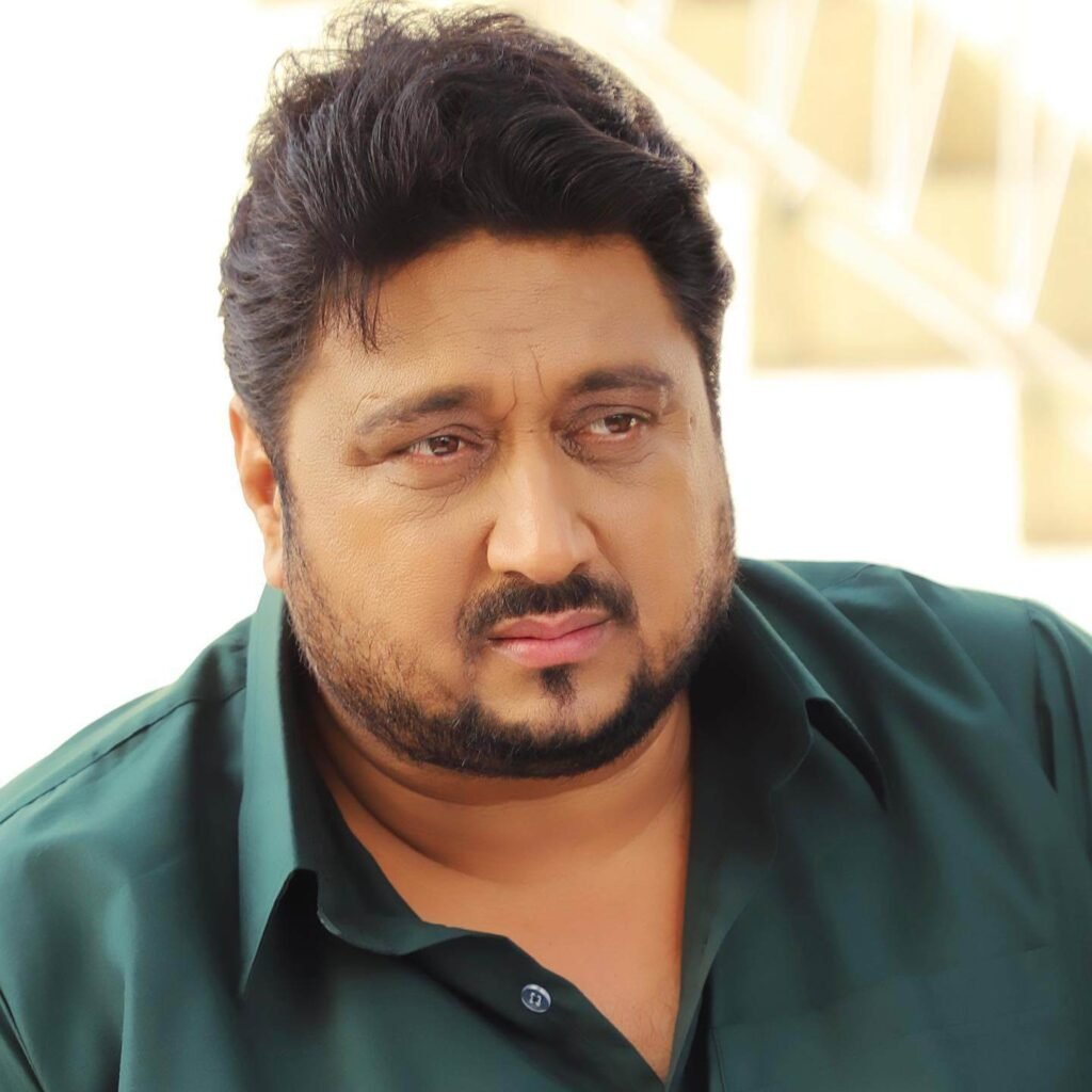 ਸਮੀਪ ਕਾਂਗ ਵਿਕੀ, ਉਮਰ, ਪਤਨੀ, ਪਰਿਵਾਰ, ਜੀਵਨੀ ਅਤੇ ਹੋਰ