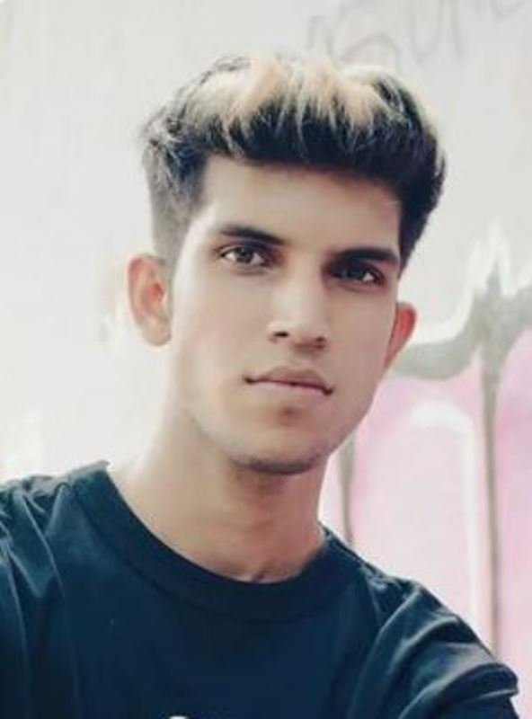 ਹਿਮਾਂਸ਼ੂ ਅਰੋੜਾ (MTV ਰੋਡੀਜ਼ 19) ਵਿਕੀ, ਕੱਦ, ਉਮਰ, ਪ੍ਰੇਮਿਕਾ, ਪਰਿਵਾਰ, ਜੀਵਨੀ ਅਤੇ ਹੋਰ