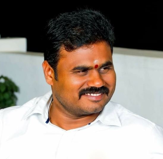 ਰਾਮਚੰਦਰ ਯਾਦਵ ਵਿਕੀ, ਉਮਰ, ਜਾਤ, ਪਤਨੀ, ਪਰਿਵਾਰ, ਜੀਵਨੀ ਅਤੇ ਹੋਰ