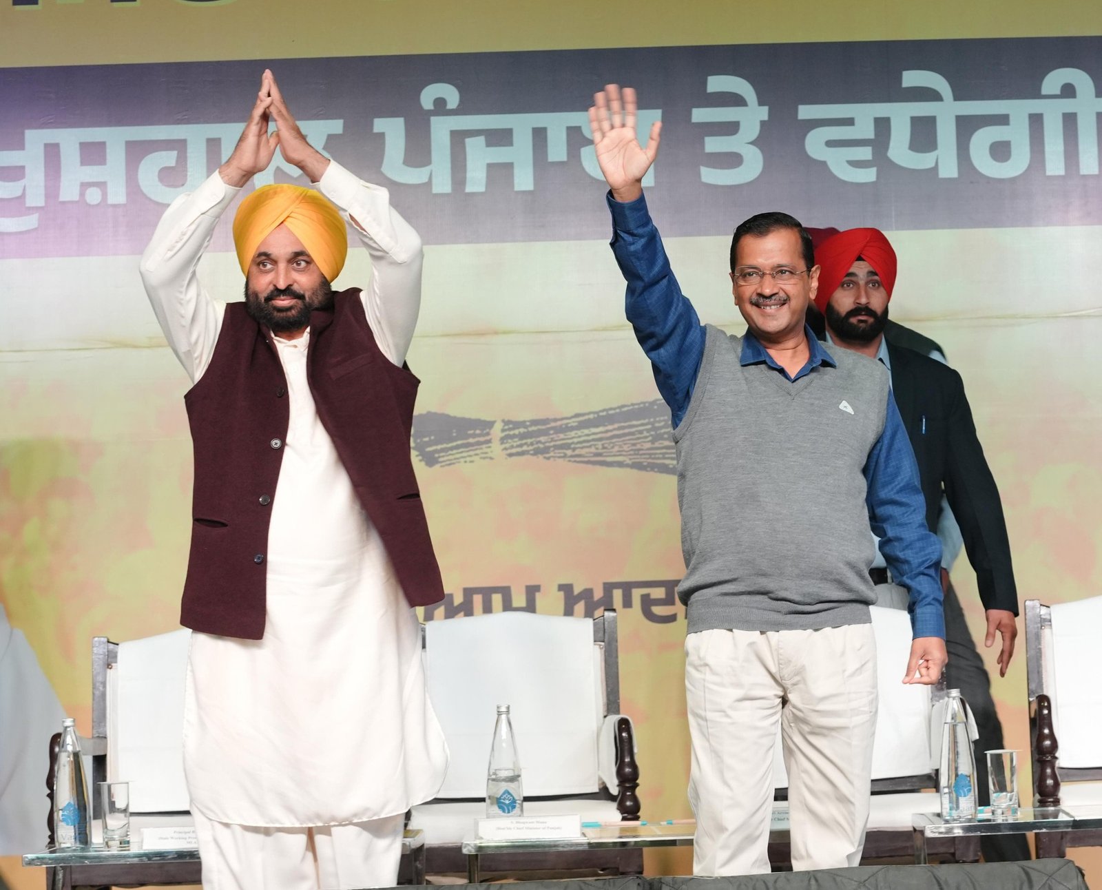 ‘ਆਪ’ ਨੇ ਲੋਕ ਸਭਾ ਚੋਣਾਂ ਦਾ ਵਜਾਇਆ ਬਿਗੁਲ, ਕੇਜਰੀਵਾਲ ਨੇ ਕੀਤੇ ਵੱਡੇ ਖੁਲਾਸੇ