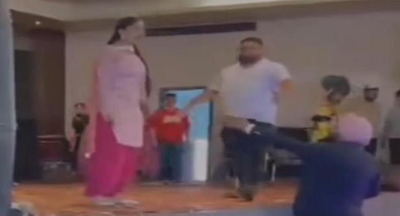 ਡਾਂਸਰ ਸਿਮਰ ਸੰਧੂ ਵਿਵਾਦ ਮਾਮਲਾ, ਮਹਿਲਾ ਕਮਿਸ਼ਨ ਨੇ ਕੀਤੀ ਵੱਡੀ ਕਾਰਵਾਈ