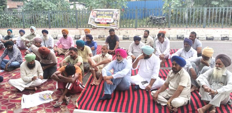 ਮੁੱਖ ਮੰਤਰੀ ਦੀ ਕੋਠੀ ਨੇੜੇ ਧਰਨਾ ਜਾਰੀ