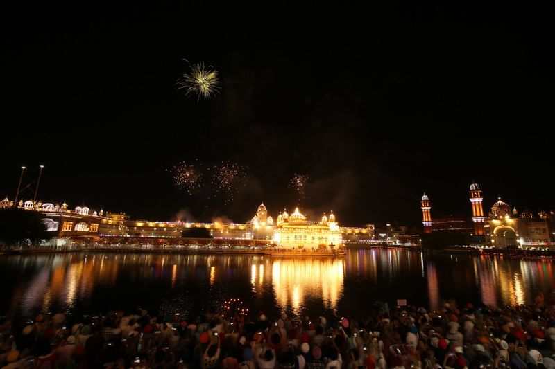 ਸ੍ਰੀ ਹਰਿਮੰਦਰ ਸਾਹਿਬ ਗੁਰਪੁਰਬ: ਾਨਾ ਆਨ