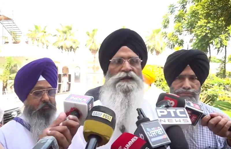 ਸ਼੍ਰੀਮਾਨ ਸਿੰਘ ਪੋਸਟਰ: ਨਕਨਰਾਰਰਕਰਲਾਨਾਾਾਾਾਾਾਾਾਾਾਾ, ਾਾਾਾਾ-
