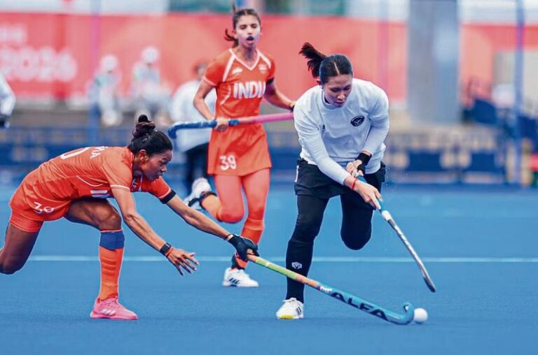 ਏਸ਼ੀਆਈ ਖੇਡਾਂ: ਇੰਡੋਨੇਸ਼ੀਆ ਨੂੰ 17-1, ਸਵਿਤਾ ਪੂਨੀਆ ਨੂੰ 17-1 ਨਾਲ ਹਰਾਇਆ।