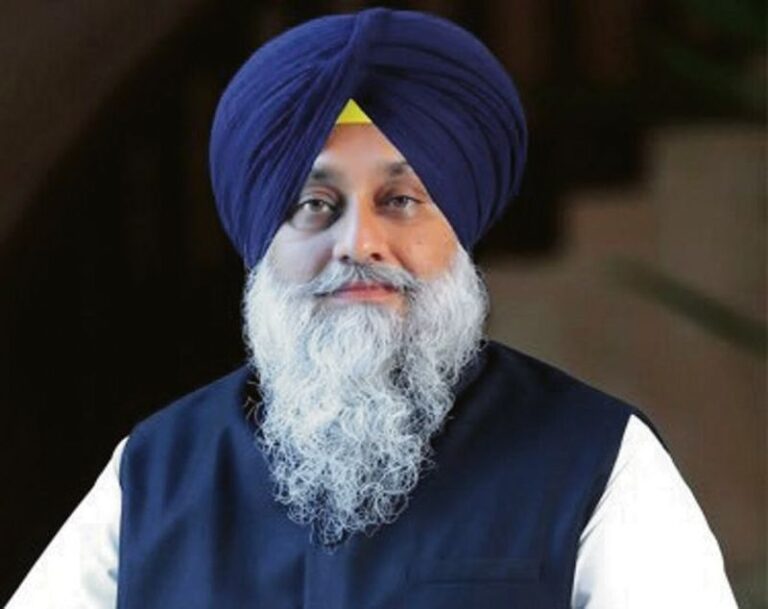 ਅਖੰਡ ਕੀਰਤਨੀ ਜਥਾ ਮਾਮਲੇ ‘ਚ ਸੁਖਬੀਰ ਬਾਦਲ ਨੂੰ 9 ਸਾਲ ਦੀ ਸਜ਼ਾ ਸੁਣਾਈ ਗਈ ਹੈ।