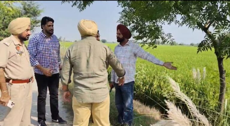 ਲੁੱਟ ਦੀ ਸ਼ਿਕਾਇਤ ਤੋਂ ਦੋ ਦਿਨ ਬਾਅਦ ਸ਼ਿਕਾਇਤਕਰਤਾ ‘ਤੇ ਚਾਕੂ ਨਾਲ ਹਮਲਾ; ਤਿੰਨ ਸਾਲਾ ਧੀ ਗੰਭੀਰ ਜ਼ਖ਼ਮੀ