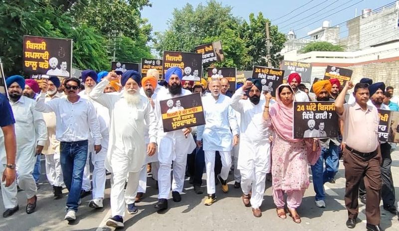 ਬਿਜਲੀ ਕੱਟਾਂ ਦਾ ਵਿਰੋਧ : ਬਿਜਲੀ ਕੱਟ
