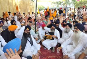 ਪੀਐਸਪੀਸੀਐਲ ਦੇ ਸੀਐਮਡੀ ਨੂੰ ‘ਬਲੀ ਦਾ ਬੱਕਰਾ’ ਬਣਾਉਣ ਵਾਲੇ ਪਾਵਰ ਮੰਤਰੀ ਤਰੁਣਪ੍ਰੀਤ ਸੌਂਧ ਦੇਣ ਅਸਤੀਫ਼ਾ: ਅਕਾਲੀ ਦਲ