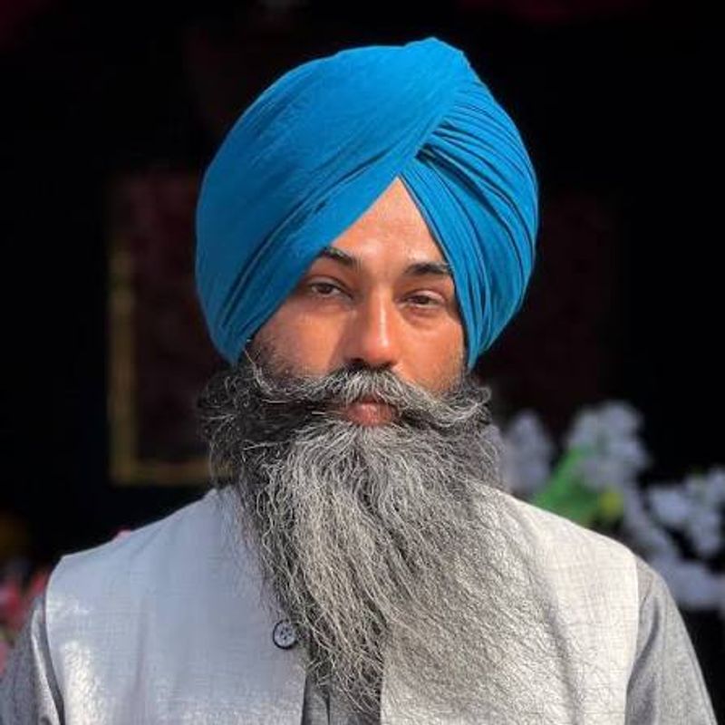 ਪਾਪਲਪ੍ਰੀਤ ਸਿੰਘ ਨੇ ਕੰਮ ਕਰਨ ਵਿੱਚ ਅਹਿਮ ਭੂਮਿਕਾ ਨਿਭਾਈ ਹੈ।