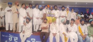 ਸ਼੍ਰੋਮਣੀ ਅਕਾਲੀ ਦਲ (ਵਾਰਿਸ ਪੰਜਾਬ): ਨੇਦਰ ਰਕਾਰਾਂ ਨ ਪ็ਜਾਬ ਨ ੰ ਲੁੱ ਟੀਇ ਆਆ: ਤਰਨ੩ਮ ਿੰਘ