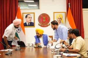 ਮੁੱਖ ਮੰਤਰੀ ਭਗਵੰਤ ਮਾਨ ਨੇ ਕਿਹਾ ਕਿ ਉਨ੍ਹਾਂ ਨੇ ਆਪਣੇ ਸਿਹਤ ਮੰਤਰੀ ਵਜੋਂ ਬਿਆਨ ਜਾਰੀ ਕੀਤਾ ਹੈ।